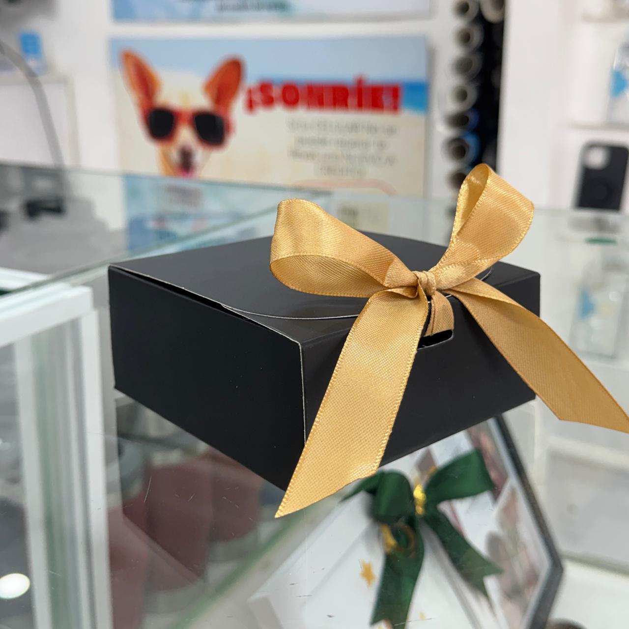 Caja Mini Negra con Moño